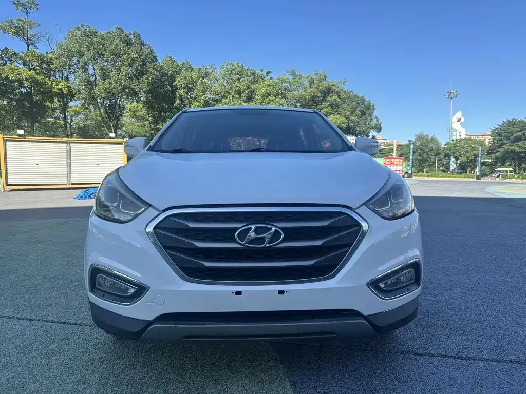 Hyundai ix35 2015 — фото 2