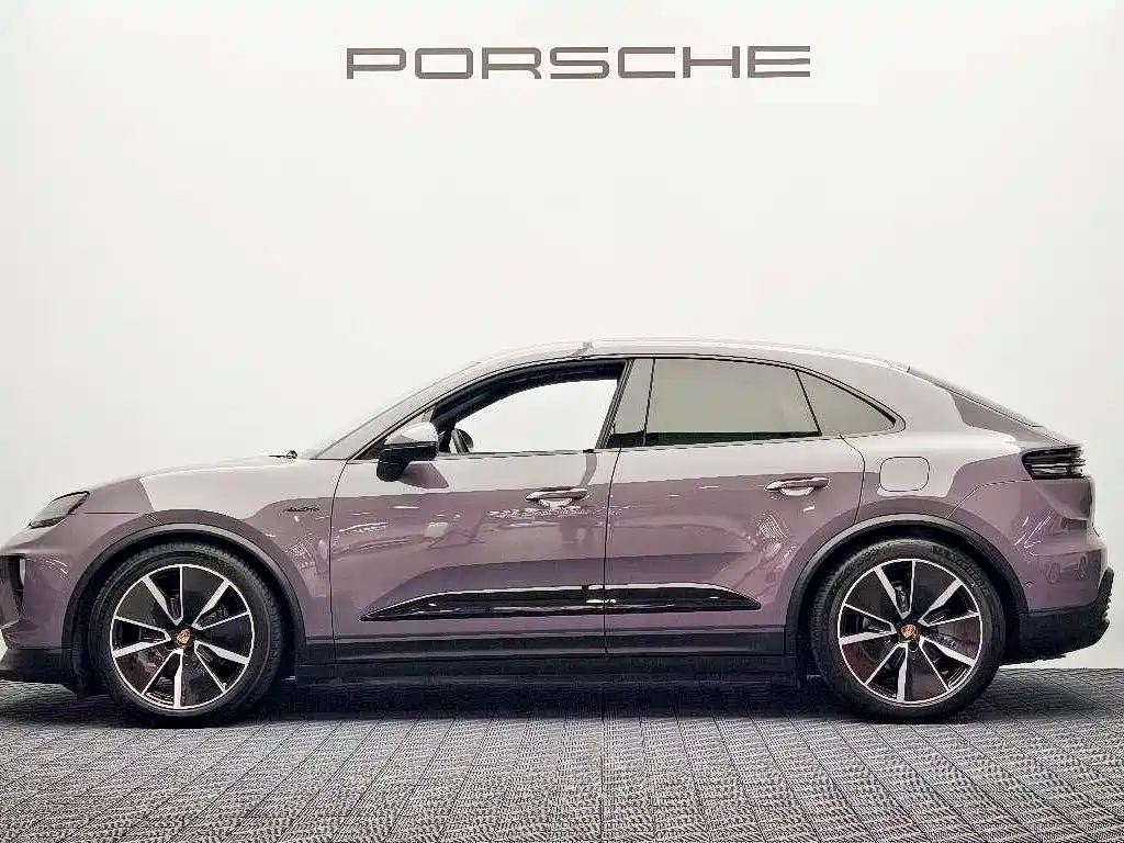 Porsche Macan EV 2025 — фото 4