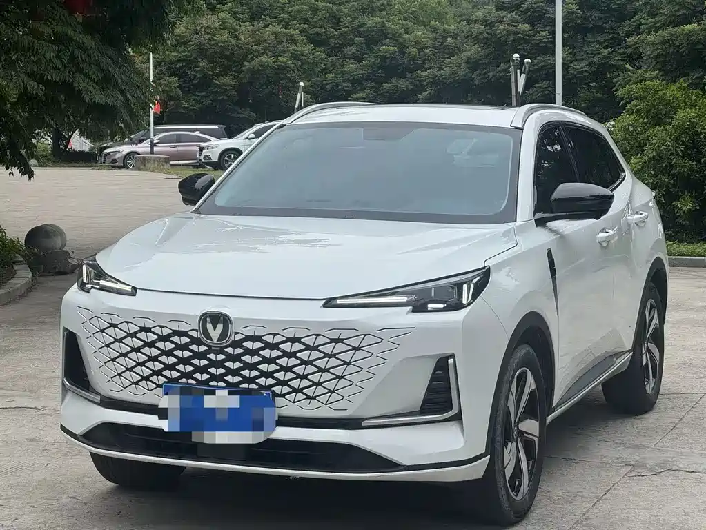 Changan CS55PLUS 2024 — фото 1