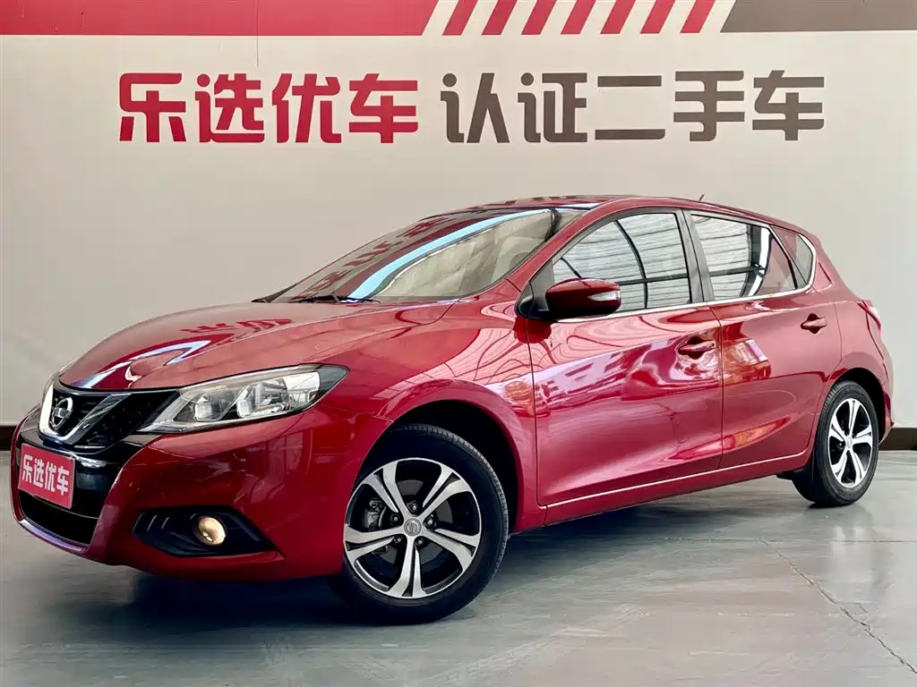 Nissan Tiida 2020 — фото 1