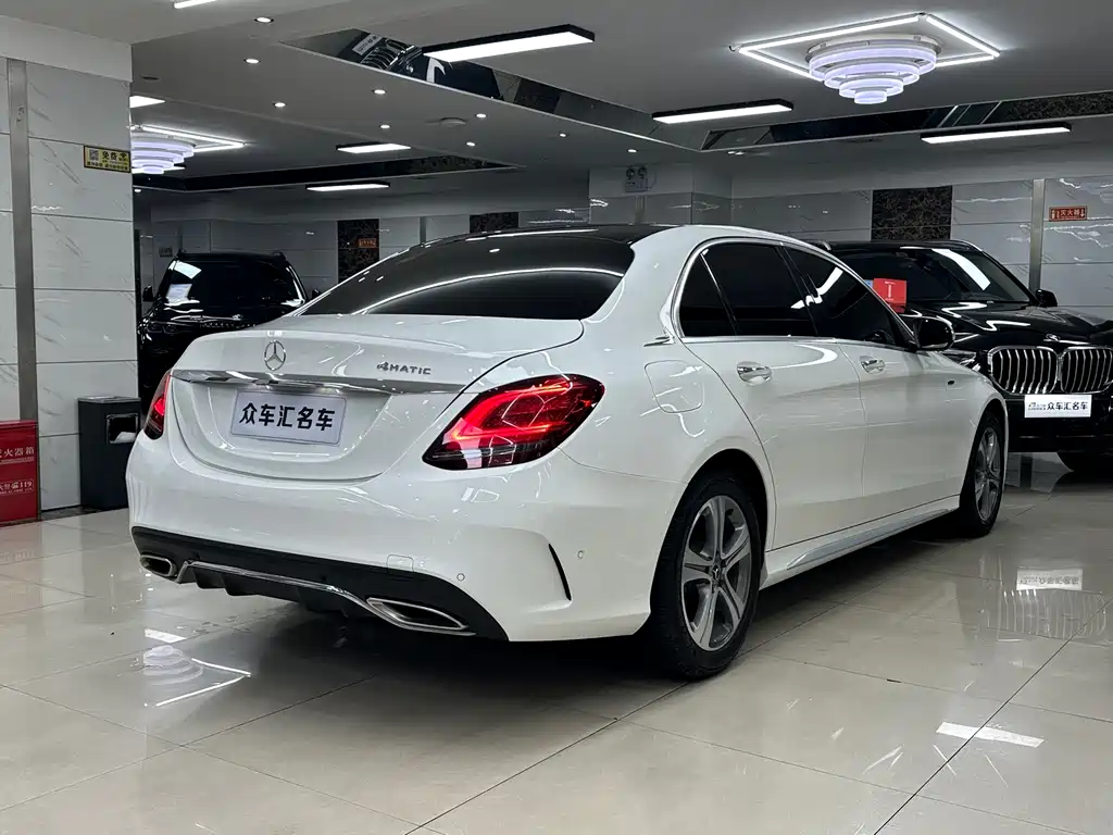 Mercedes-Benz C-Class 2020 — фото 18