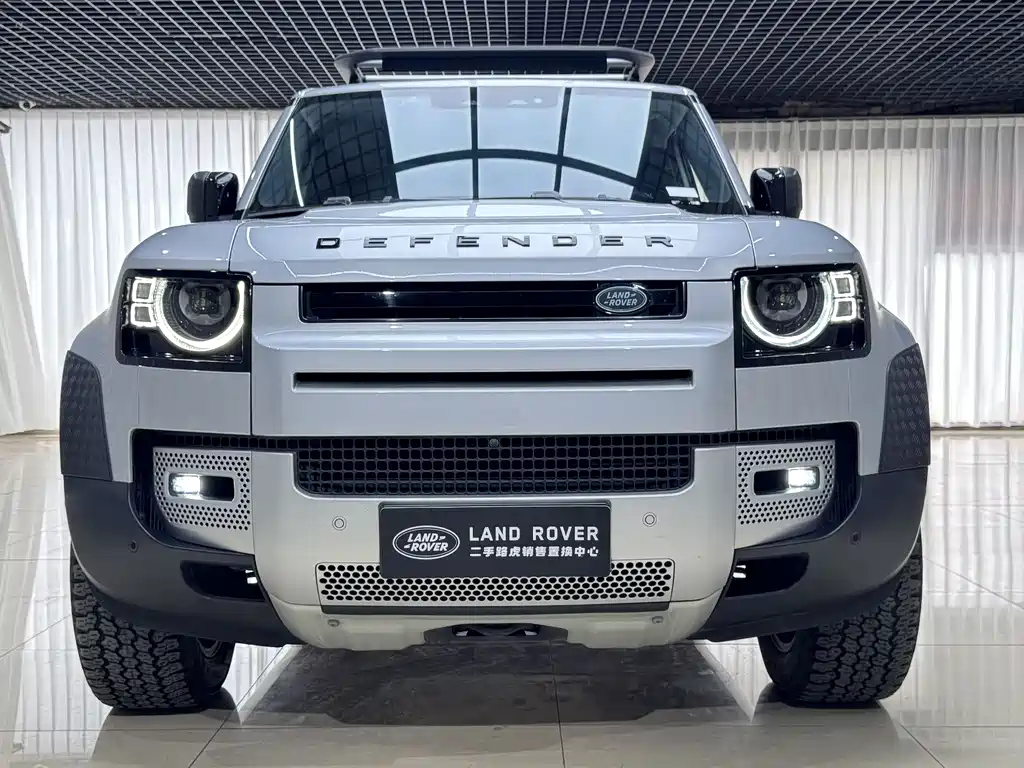 Land Rover Defender 2020 — фото 2
