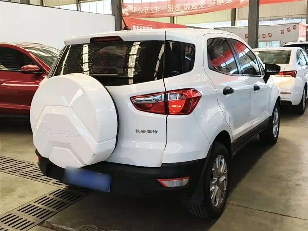 Ford Ecosport 2017 — фото 7
