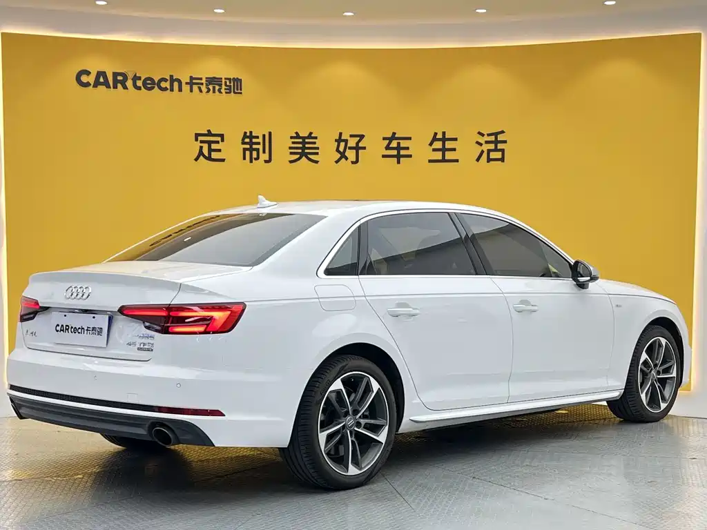 Audi A4L 2017 — фото 25