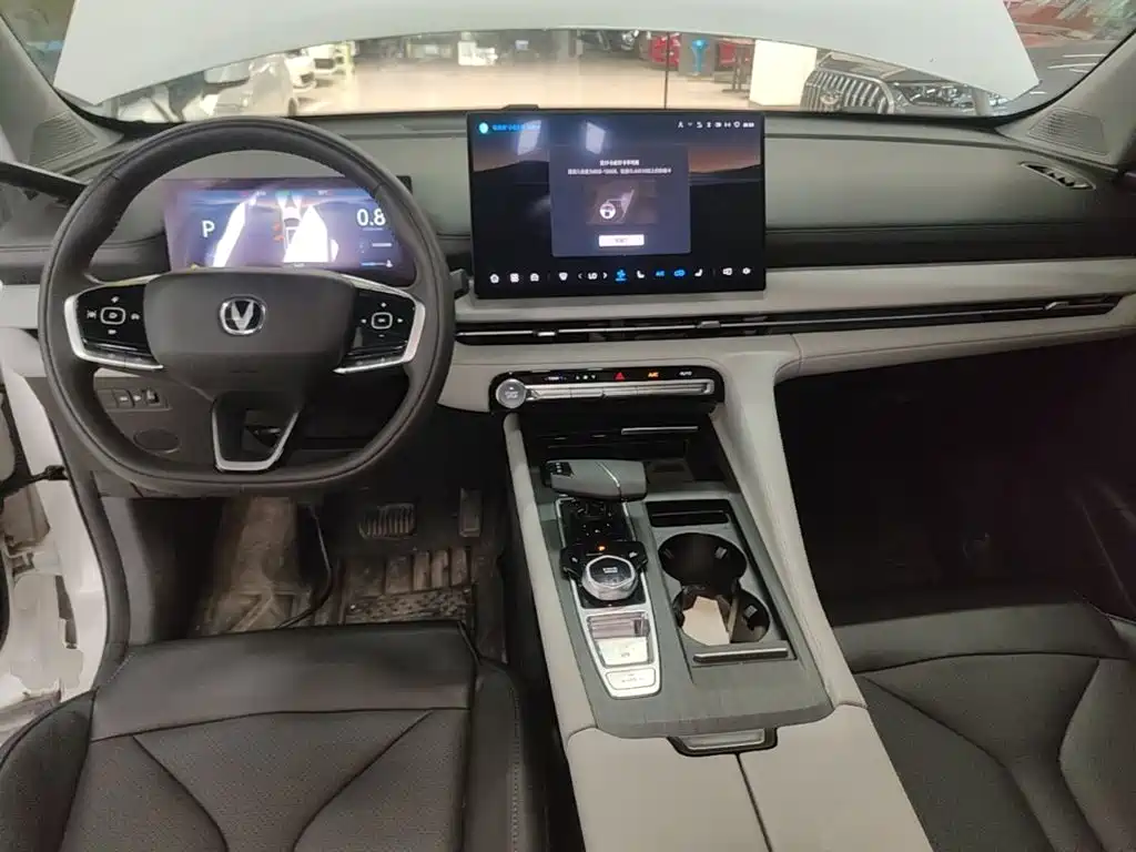 Changan CS75PLUS 2025 — фото 10