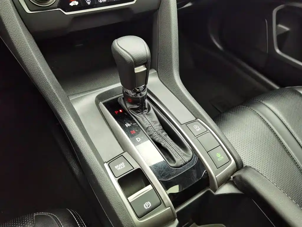 Honda Civic 2021 — фото 13