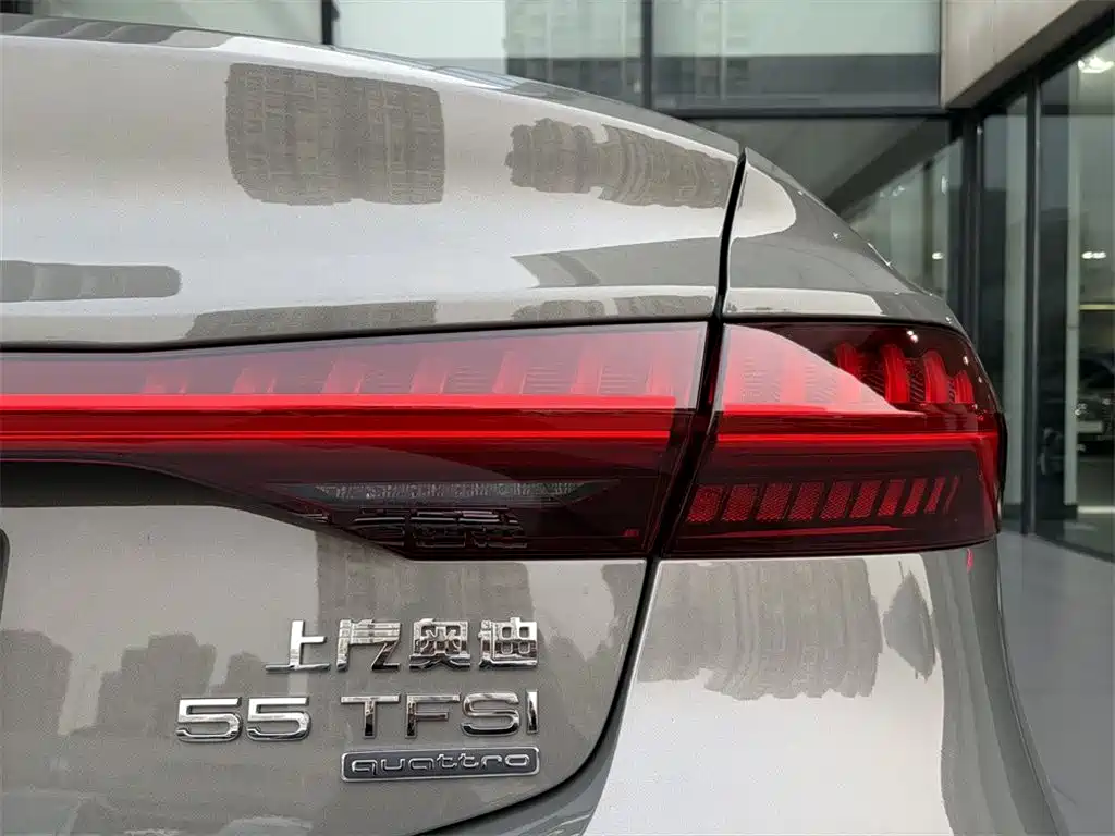 Audi A7L 2026 — фото 11