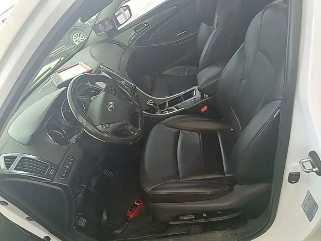 Hyundai Sonata 2015 — фото 15