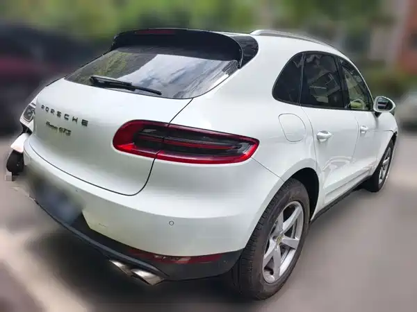 Porsche Macan 2016