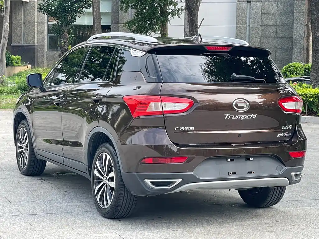 GAC Motor Trumpchi GS4 2016 — фото 16