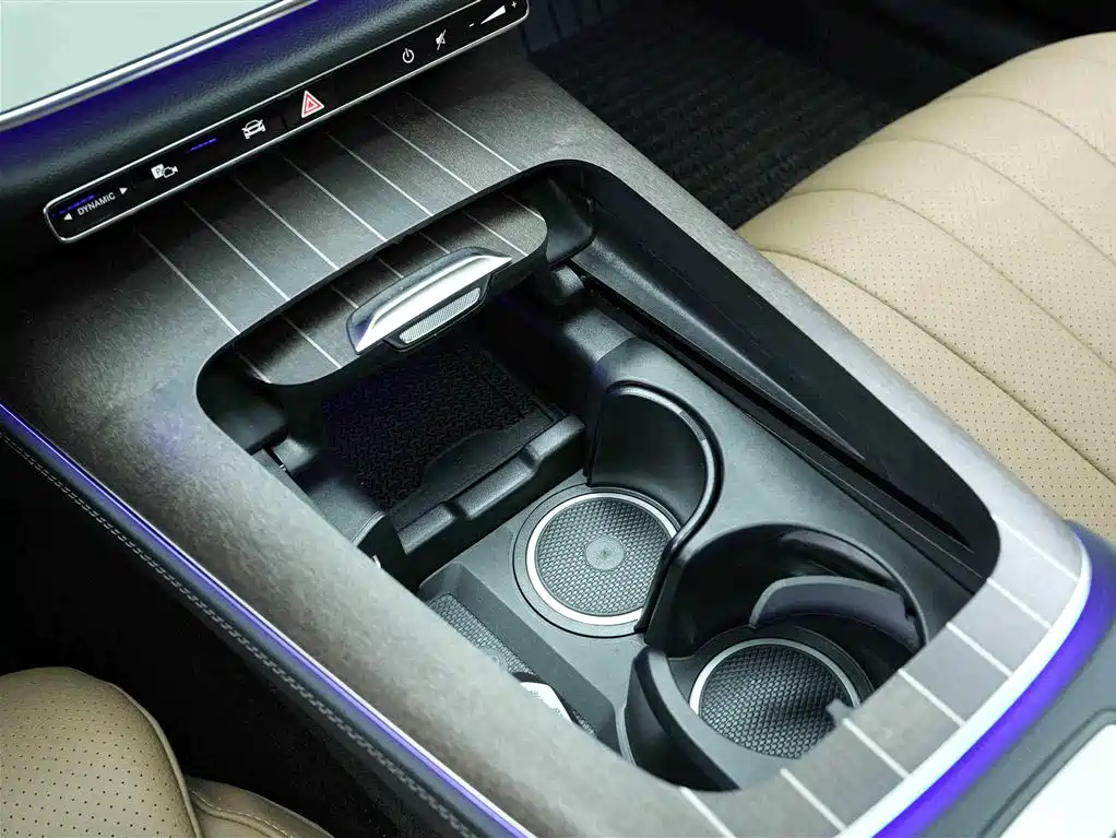 Mercedes-Benz E-Class 2026 — фото 10