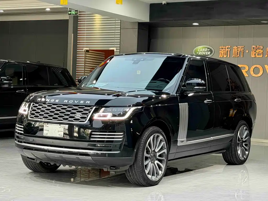 Land Rover Range Rover 2022 — фото 1