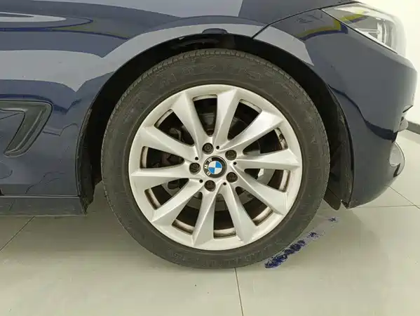 BMW 3 Series GT 2018
