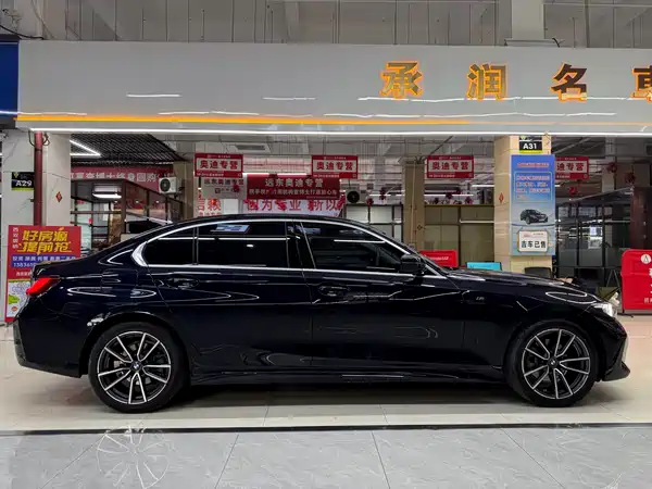 BMW 3 Series 2023