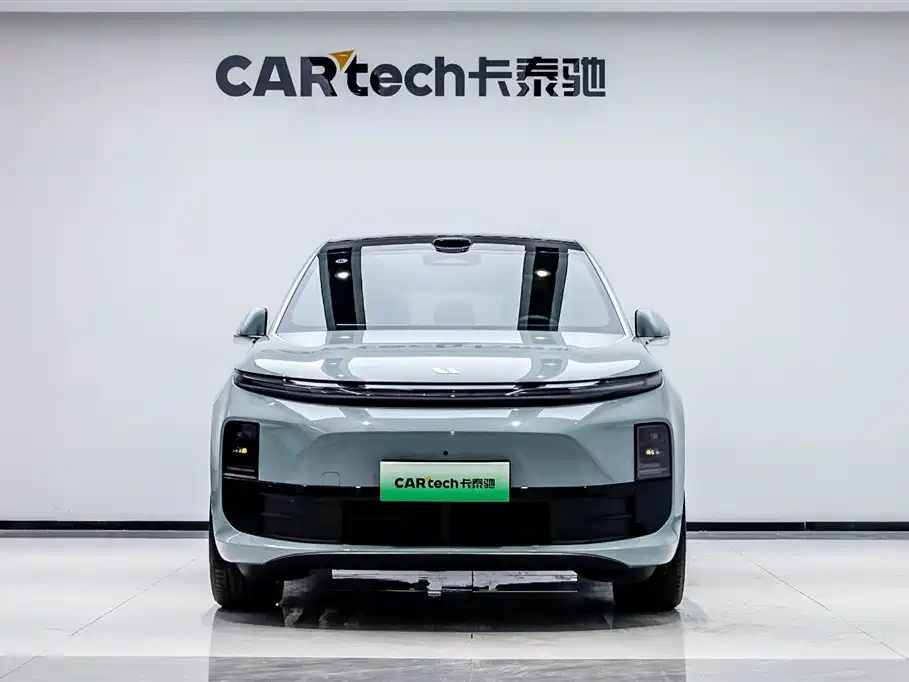 Li Auto Li L6 2025