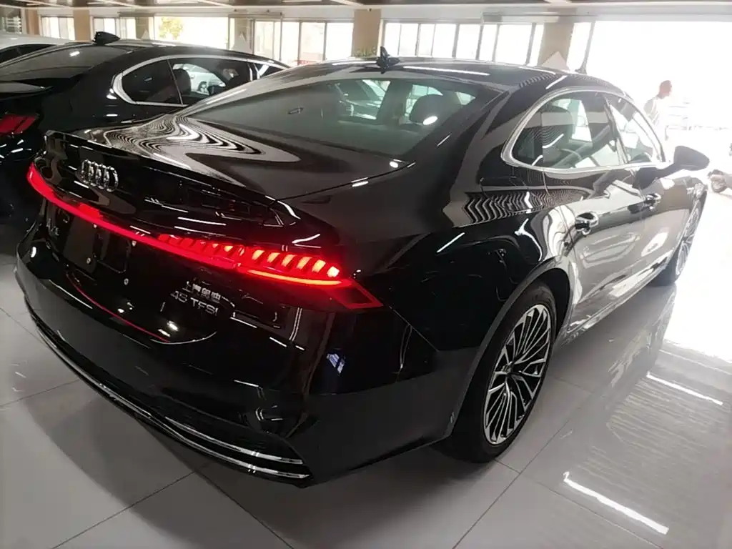 Audi A7L 2026 — фото 7