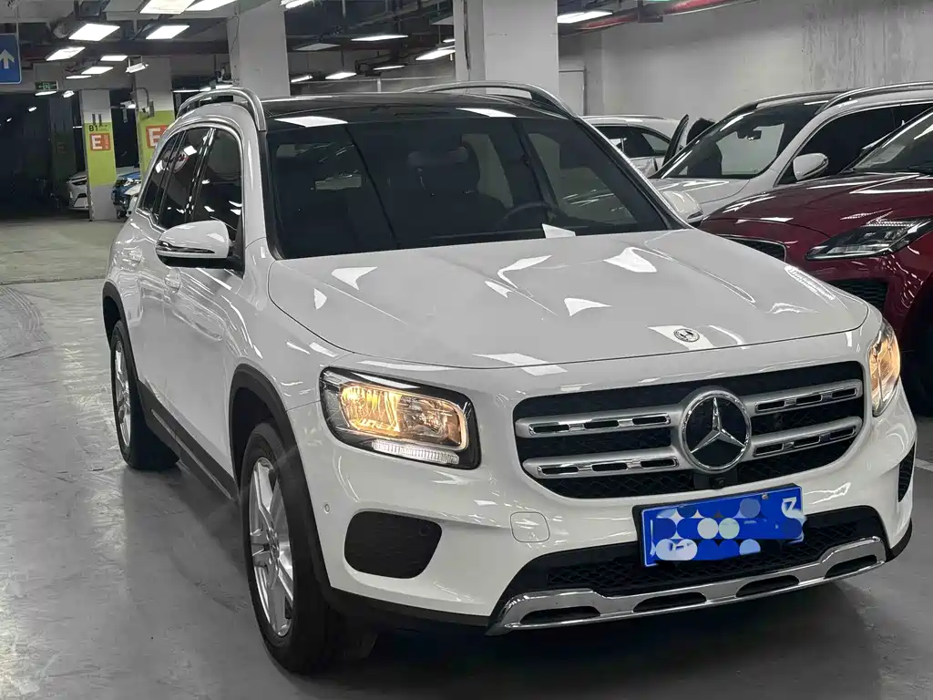 Mercedes-Benz GLB 2021