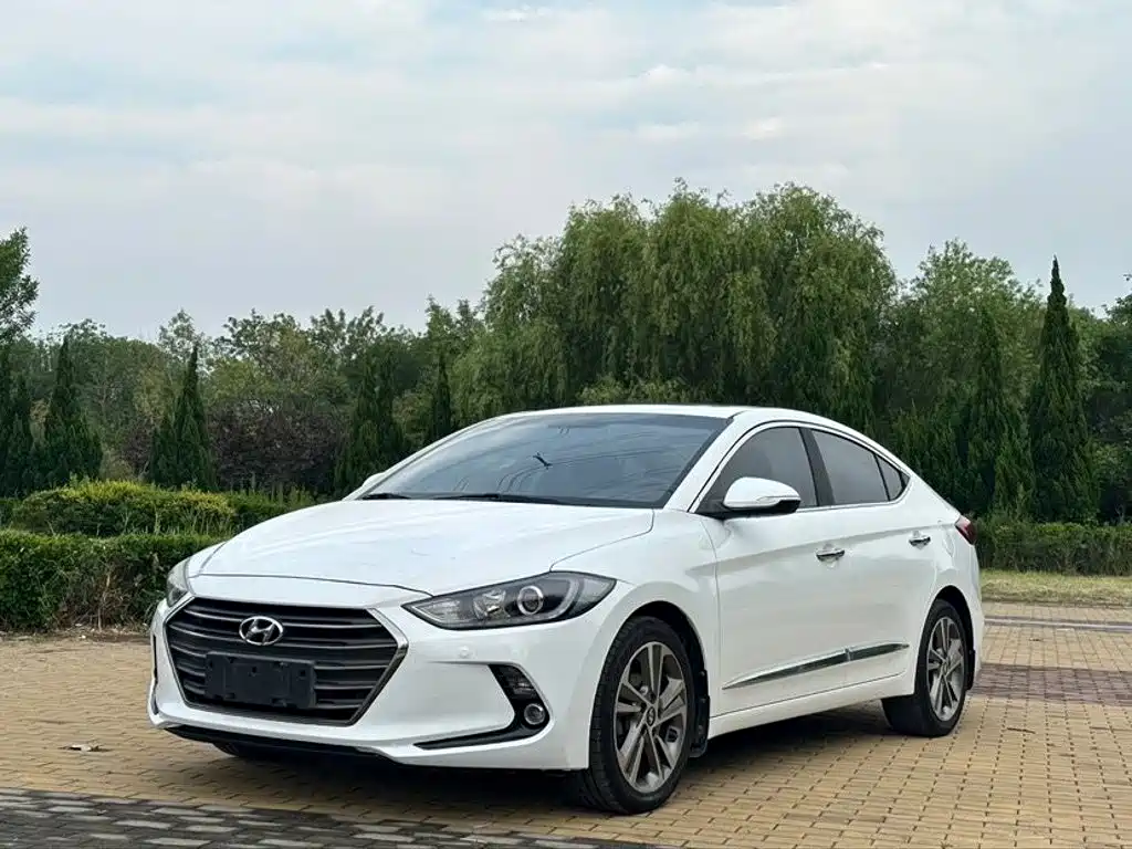Hyundai Celesta 2016 — фото 1