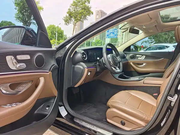 Mercedes-Benz E-Class 2020