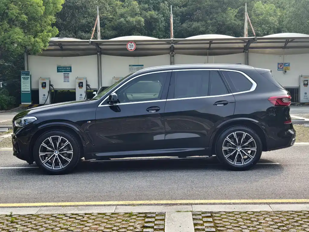 BMW X5 2019 — фото 17