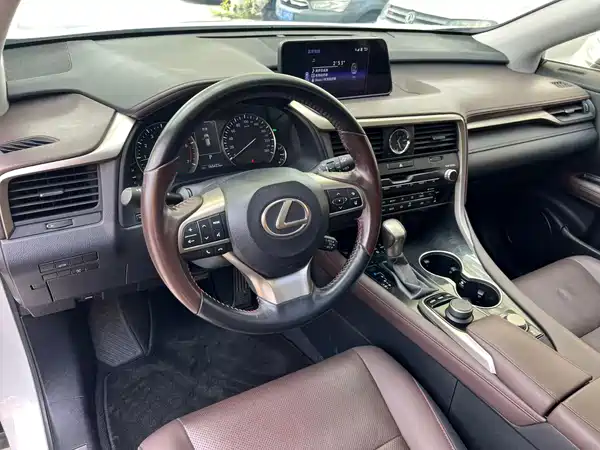Lexus RX 2018