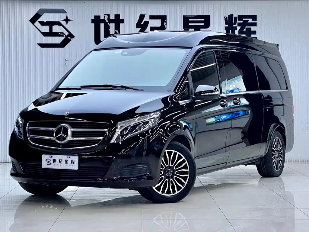 Mercedes-Benz V-Class 2018 — фото 1