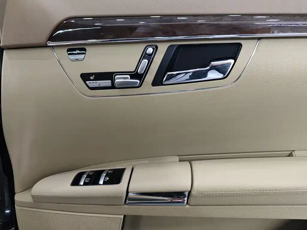 Mercedes-Benz S-Class 2012 — фото 15
