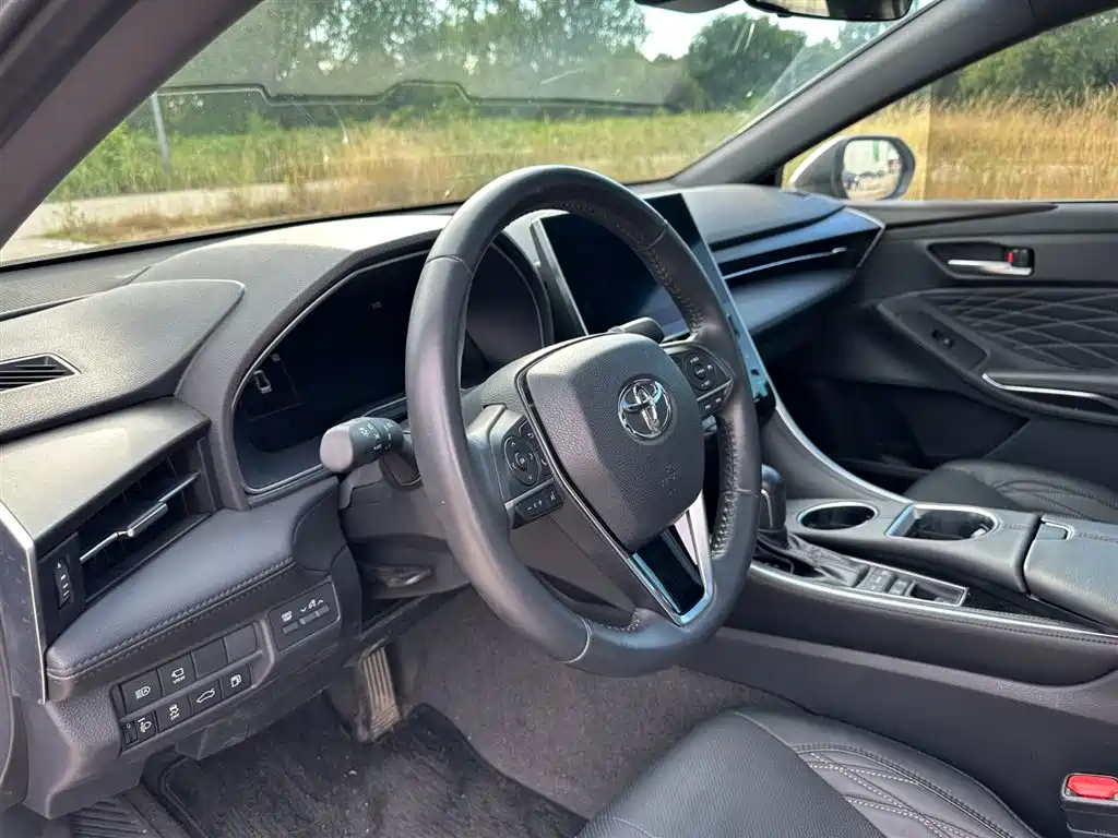 Toyota Avalon 2023 — фото 14