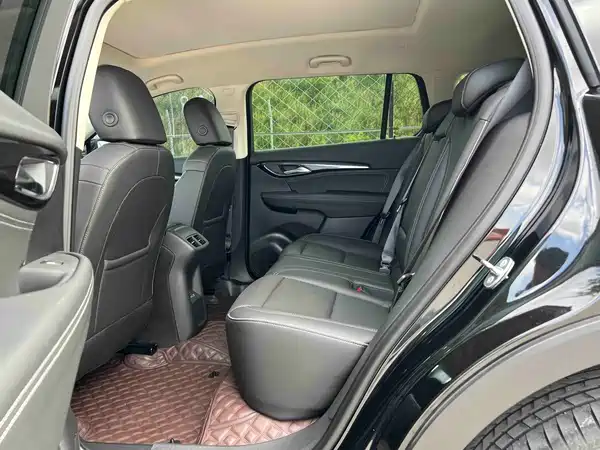 Buick Envision Plus 2023