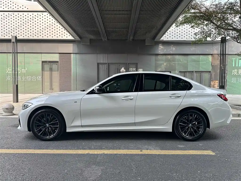 BMW 3 Series 2020 — фото 10