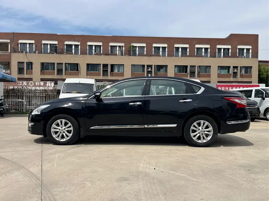 Nissan Teana 2015