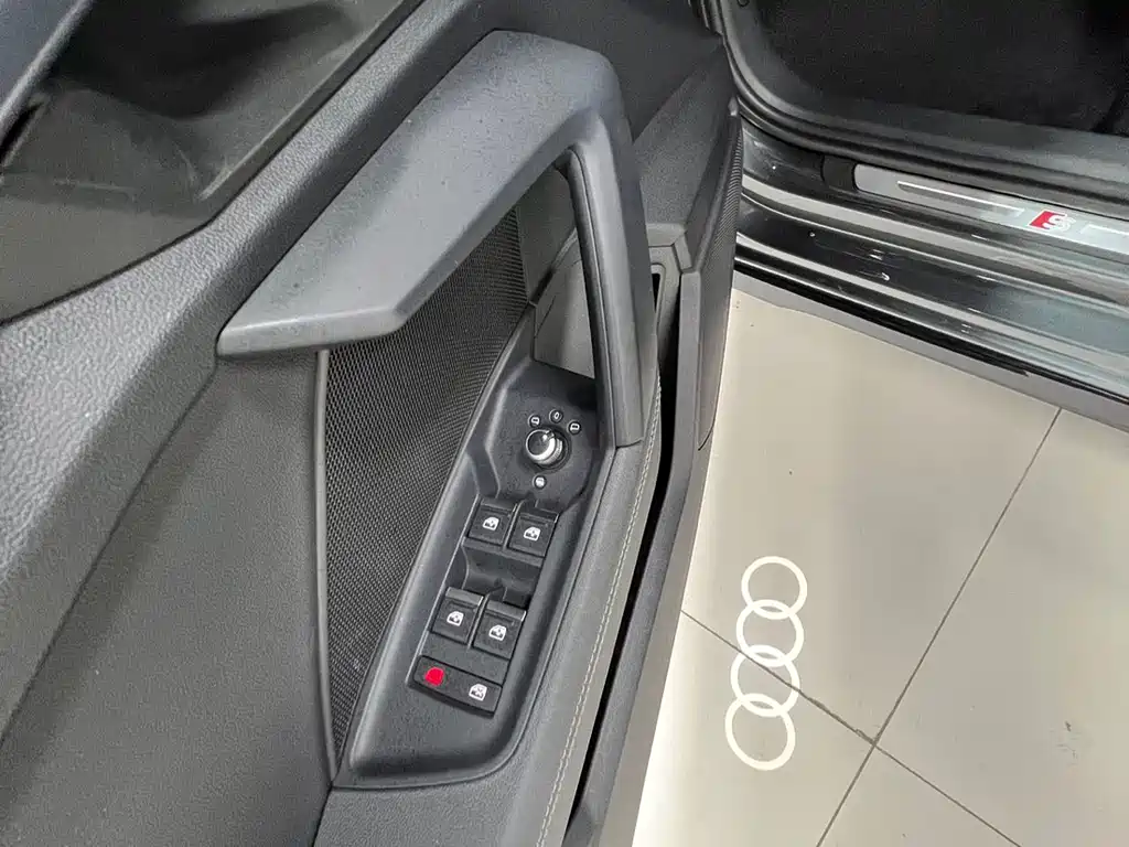 Audi A3 2022 — фото 12