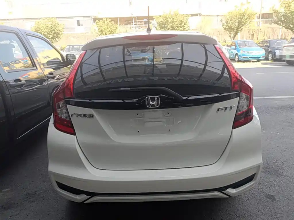 Honda Fit 2019 — фото 6
