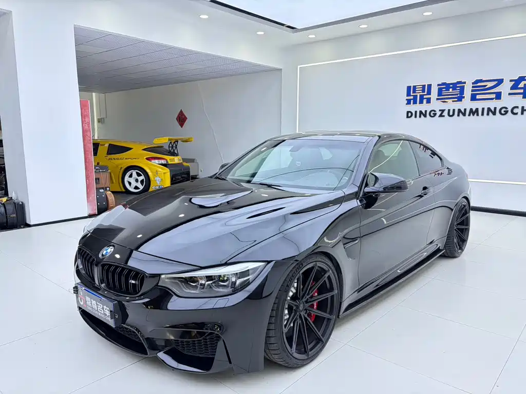 BMW M4 2018 — фото 2
