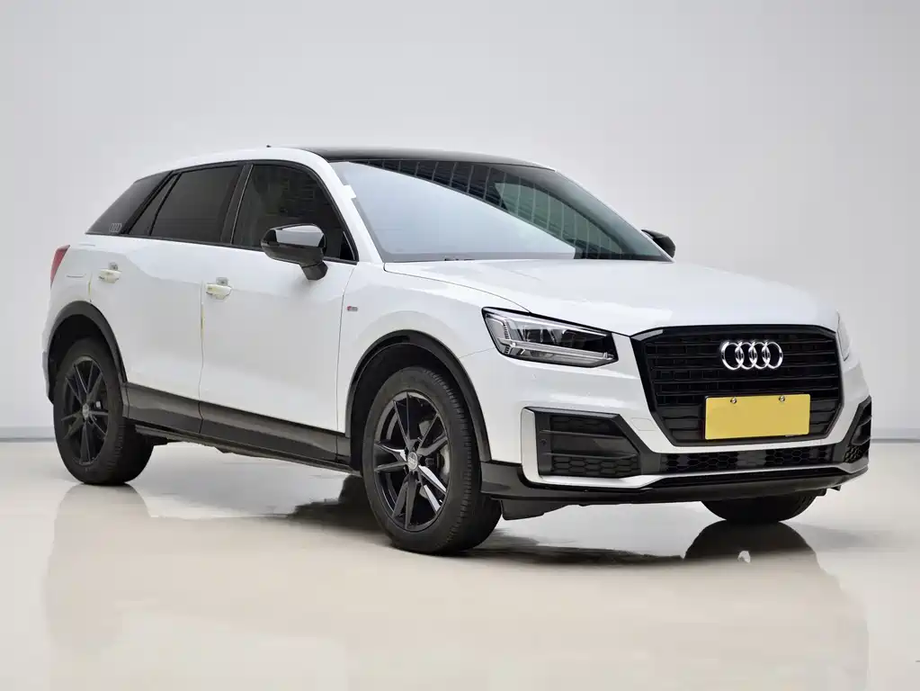 Audi Q2L 2021 — фото 2