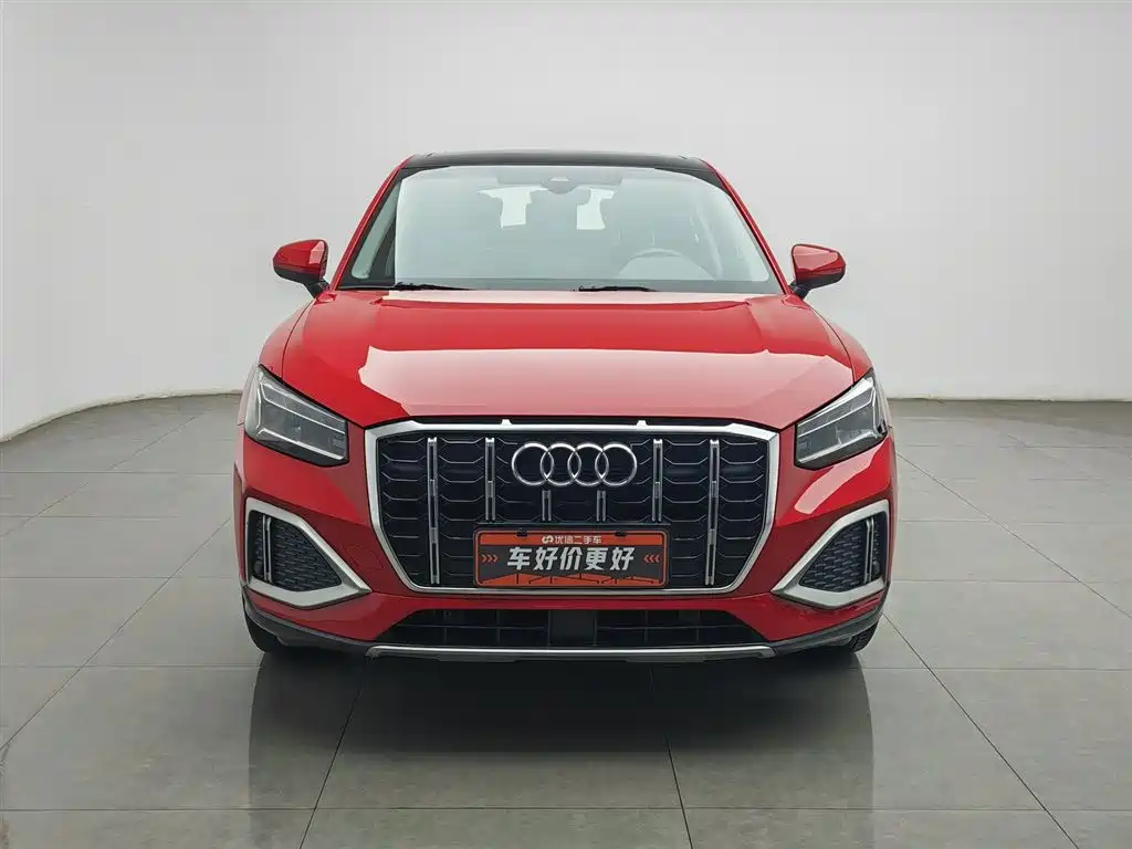 Audi Q2L 2022 — фото 3