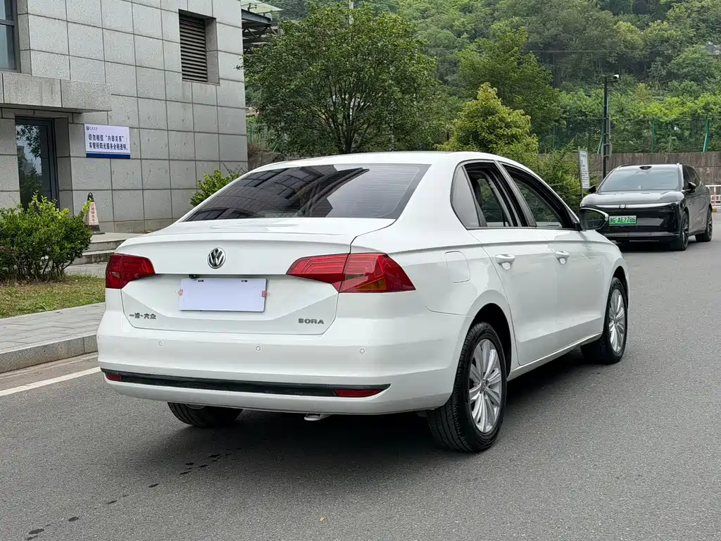 Volkswagen Bora 2015