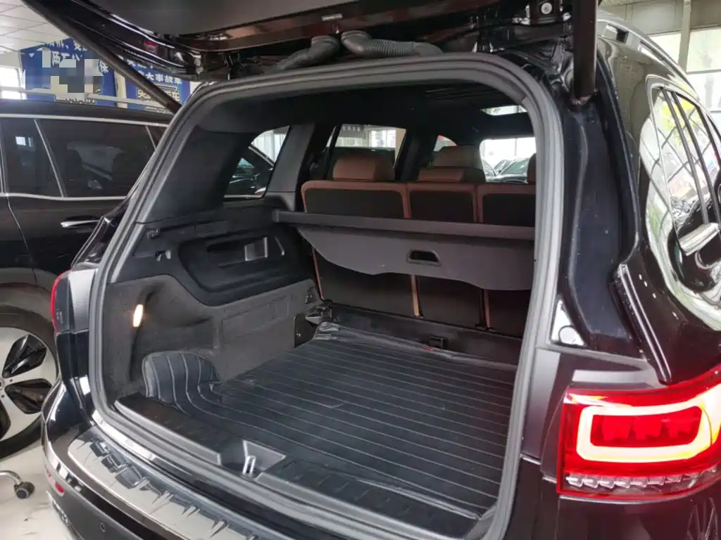 Mercedes-Benz GLB 2021 — фото 15