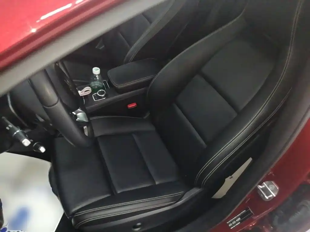 Mercedes-Benz GLA 2018 — фото 15