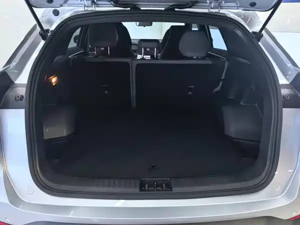 Geely Galaxy L7 2025