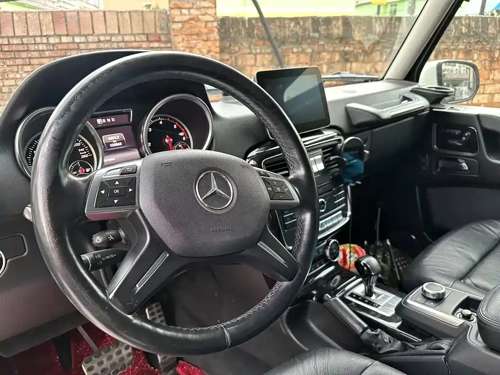 Mercedes-Benz G-Class 2016