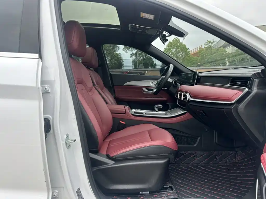 Jetour Jietu X70 PLUS 2025 — фото 21