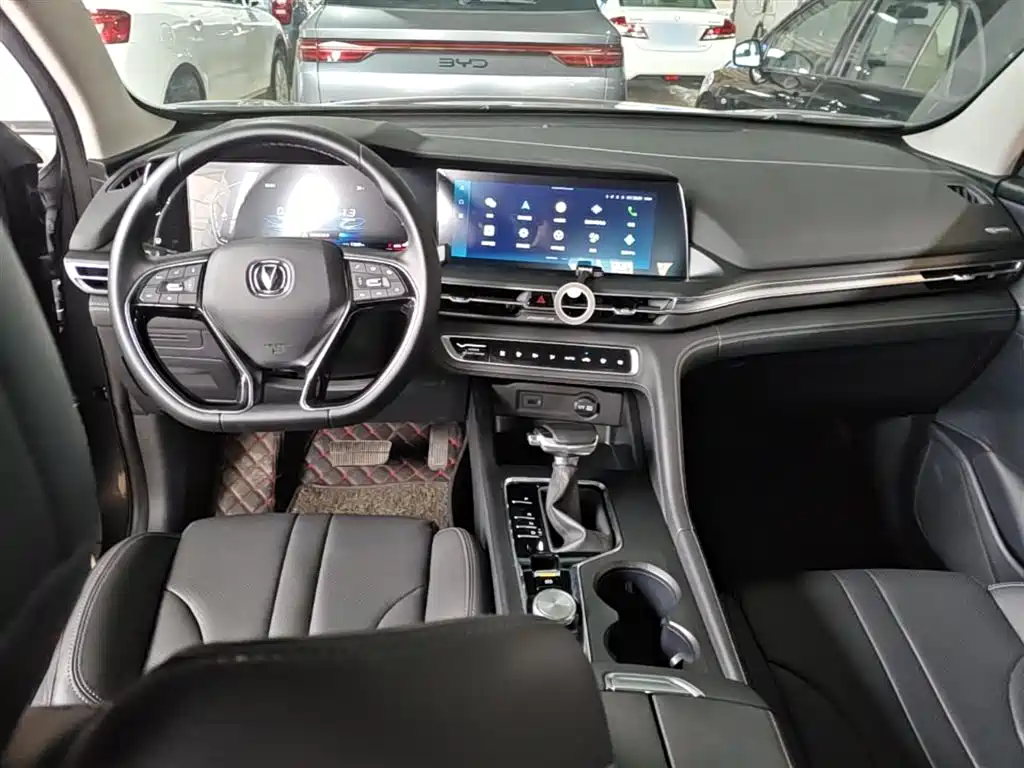 Changan CS75 PLUS 2021 — фото 10