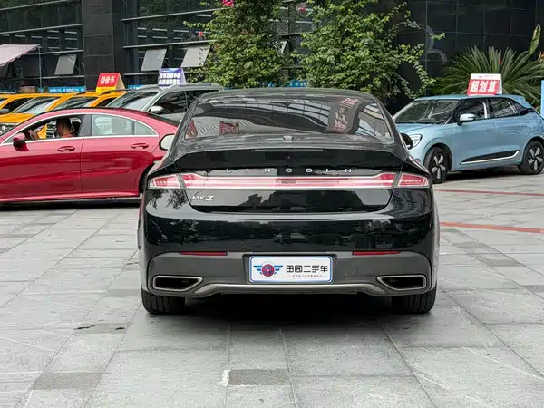 Lincoln MKZ 2018
