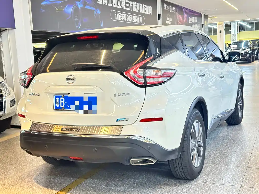 Nissan Murano 2017 — фото 9