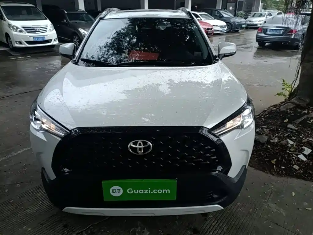 Toyota Corolla Cross 2023 — фото 20