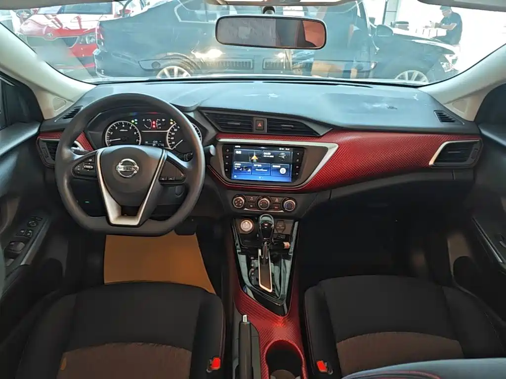 Nissan Bluebird 2019 — фото 10