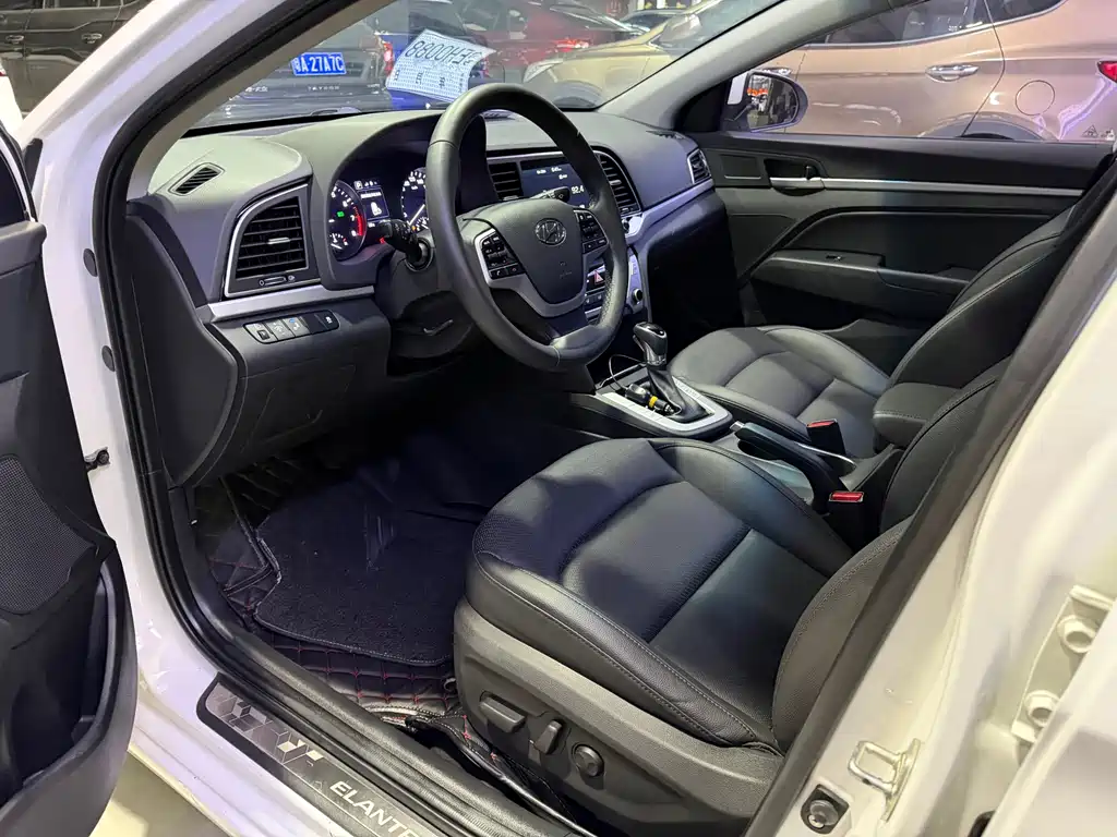 Hyundai Elantra 2018