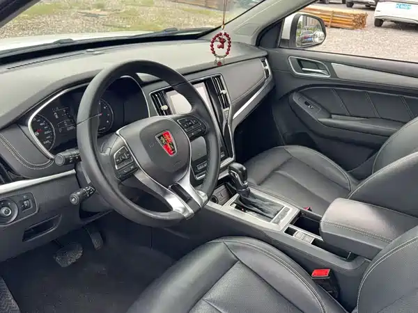 Roewe RX5 2017