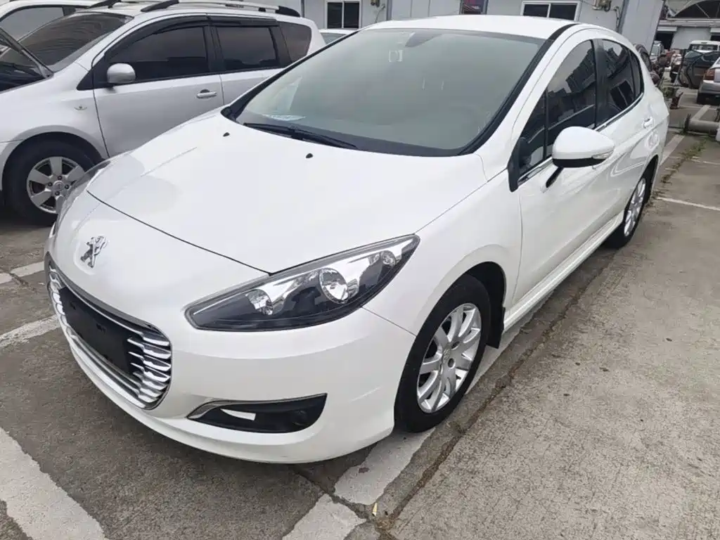 Peugeot 308 2016